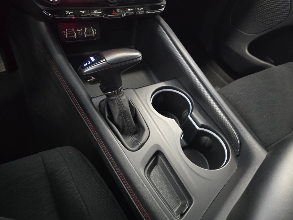 Used 2025 Dodge Durango GT AWD/4WD image 32