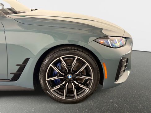 Used 2025 BMW i4 xDrive40i w/ M Sport Package image 21