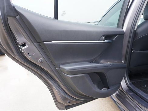 Used 2023 Toyota Camry SE image 20