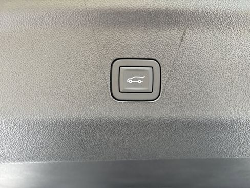 New 2026 GMC Yukon XL Denali w/ Sun & Power Step Package image 35