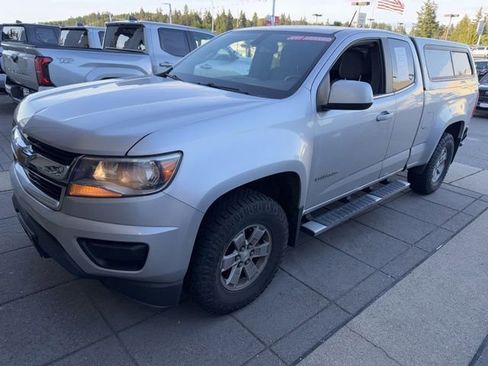Used 2015 Chevrolet Colorado W/T w/ WT Convenience Package AWD/4WD image 1