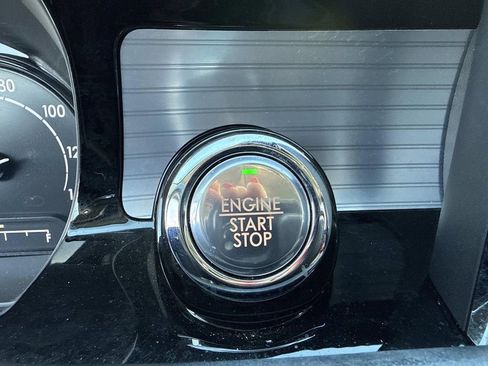 Certified 2020 Lincoln Corsair Standard w/ Premium Package image 28