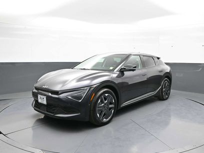 Certified 2025 Kia EV6 Light w/ Light LR Technology Package