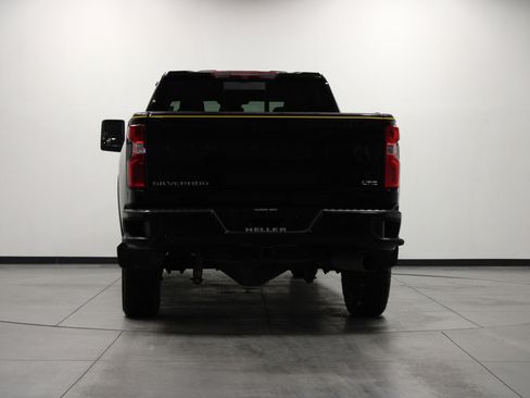 Used 2023 Chevrolet Silverado 2500 LTZ w/ Carhartt Edition image 5
