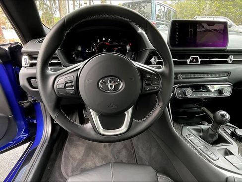 Used 2025 Toyota Supra Premium image 6