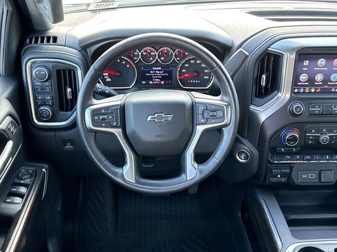 Used 2020 Chevrolet Silverado 1500 LT Trail Boss image 24