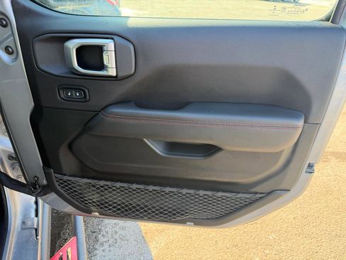 Used 2020 Jeep Gladiator Rubicon w/ Dual Top Group image 23