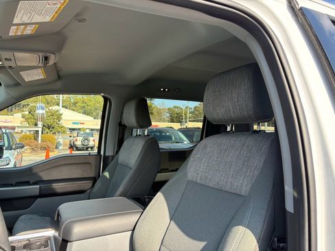Used 2024 Ford F250 XLT w/ FX4 Off-Road Package image 15