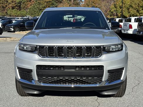 New 2025 Jeep Grand Cherokee L Laredo w/ Luxury Tech Group I image 2