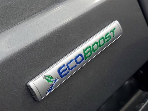 Certified 2022 Ford F150 XLT w/ Equipment Group 302A High image 8