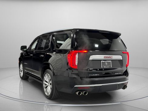 Used 2023 GMC Yukon Denali w/ Denali Reserve Package image 3