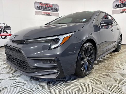 Used 2024 Toyota Corolla SE image 7