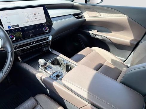 Used 2023 Lexus RX 350 AWD w/ Accessory Package image 23