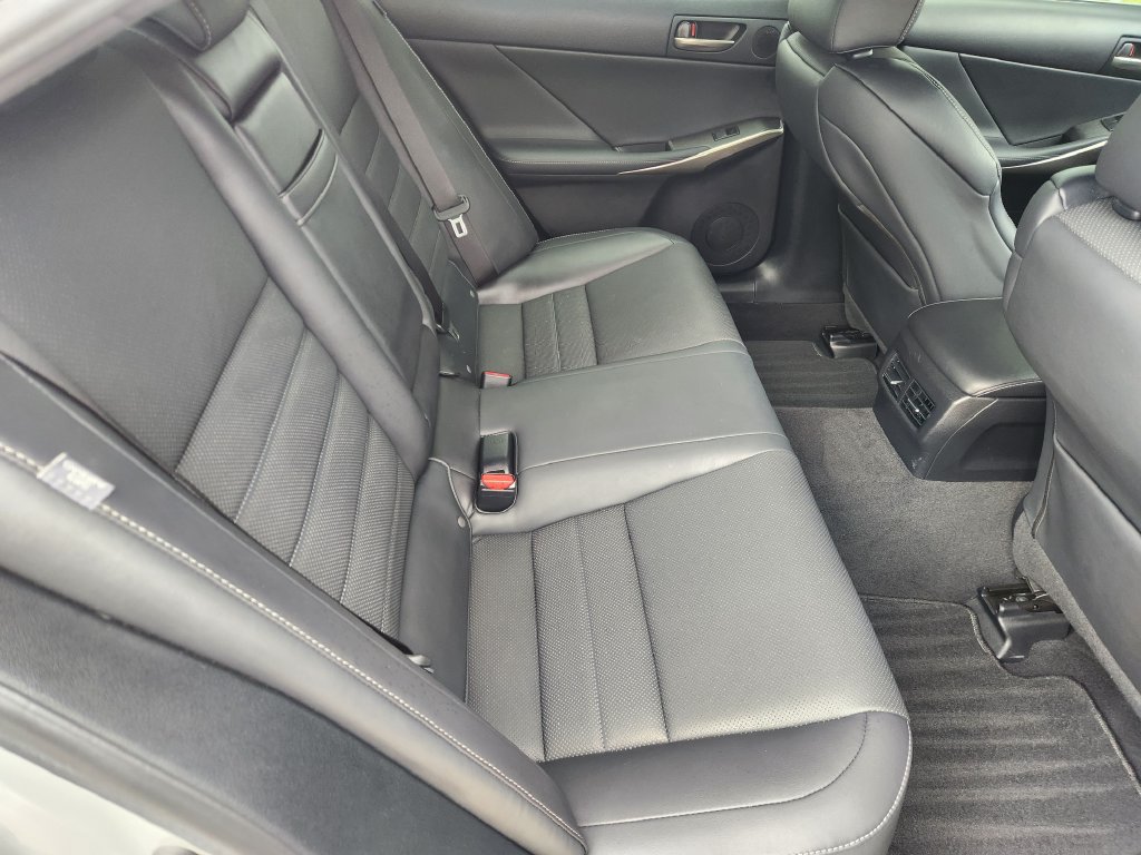 Used 2019 Lexus IS 350 F Sport w/ F Sport Package RWD image 32