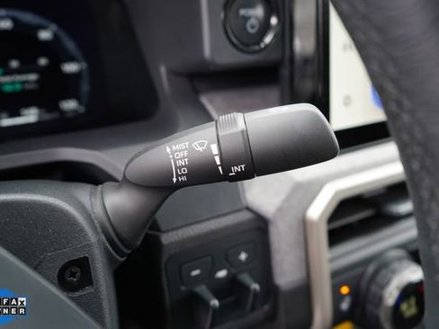 Used 2024 Toyota Tacoma Trailhunter image 21