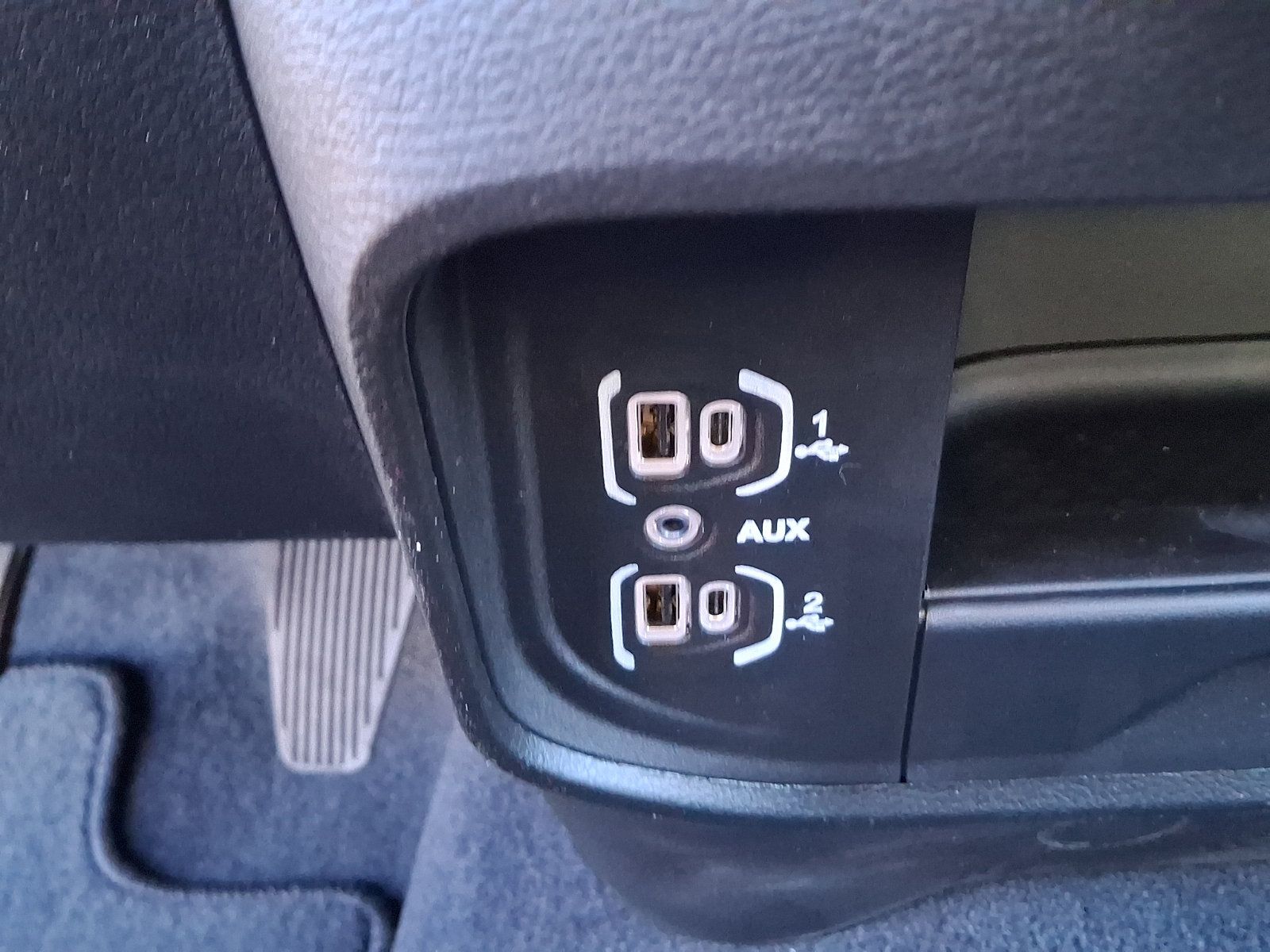 New 2026 RAM 2500 Tradesman AWD/4WD image 22