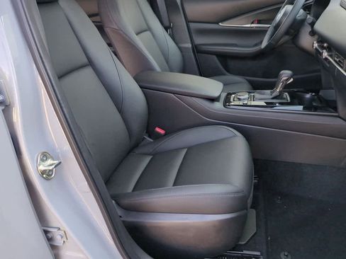New 2025 MAZDA CX-30 AWD 2.5 S w/ Select Sport Pkg image 19