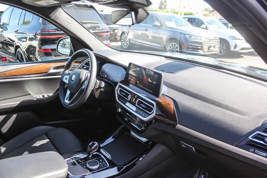 Used 2024 BMW X3 sDrive30i w/ Convenience Package RWD image 23