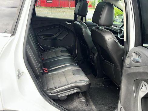 Used 2013 Ford Escape Titanium AWD/4WD image 30
