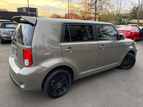 Used 2014 Scion xB image 4