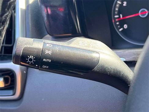 Used 2022 Kia Sorento S image 27