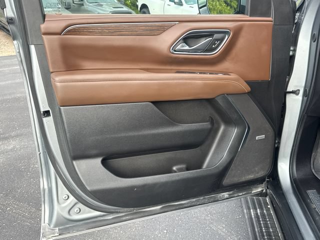 Used 2024 Chevrolet Tahoe High Country AWD/4WD image 20