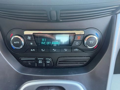 Used 2016 Ford C-MAX SE w/ Interior Protection Package image 21