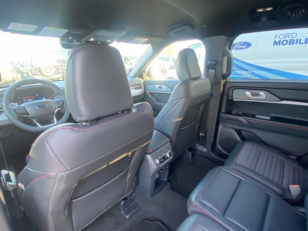 New 2026 Ford Explorer ST-Line RWD image 21