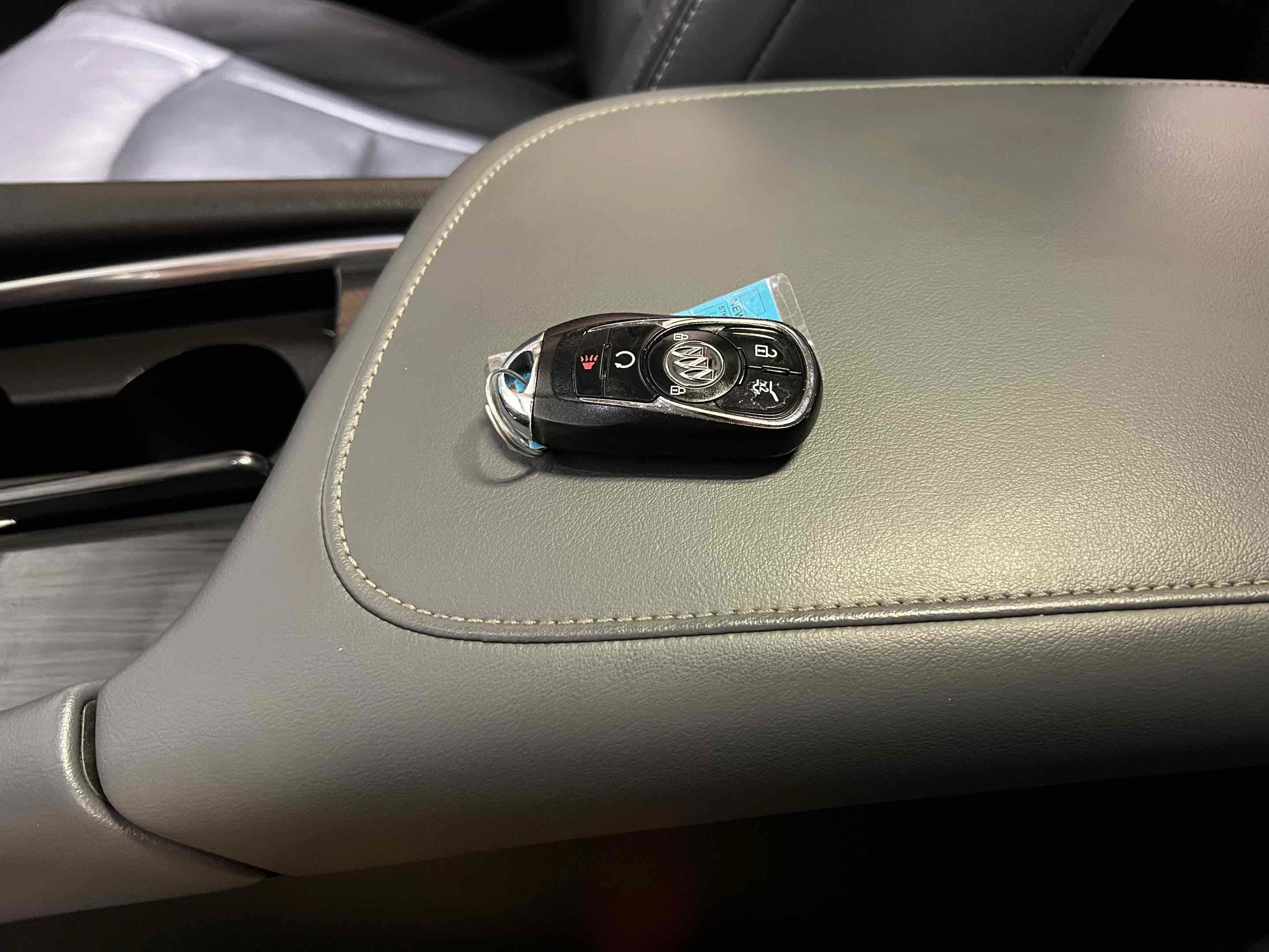 Used 2018 Buick Enclave Premium w/ Experience Buick Package AWD/4WD image 16