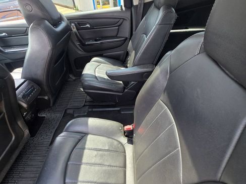 Used 2017 Chevrolet Traverse Premier AWD/4WD image 10