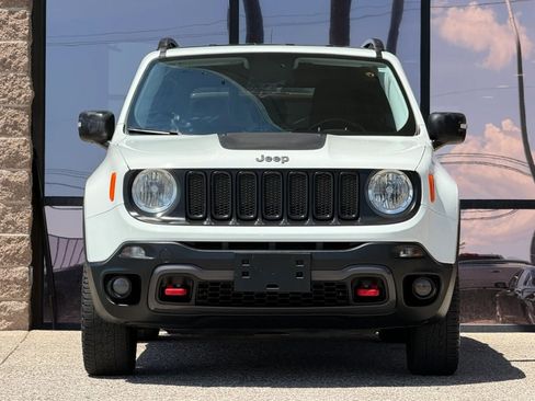 Used 2015 Jeep Renegade Trailhawk w/ Popular Equipment Group AWD/4WD image 20