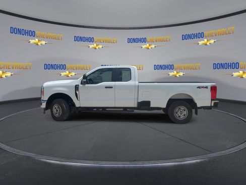 Used 2023 Ford F250 XL w/ XL Driver Assist Package AWD/4WD image 5