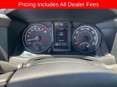 Used 2022 Toyota Tacoma SR RWD image 8