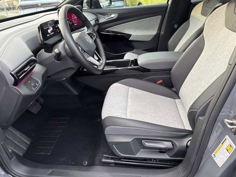 Certified 2023 Volkswagen ID.4 Pro image 13