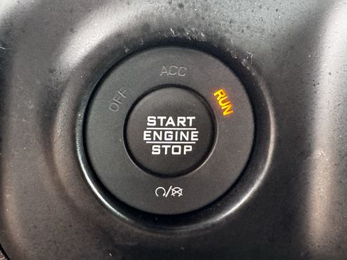 Used 2023 Jeep Wrangler Unlimited Rubicon 4xe w/ Safety Group AWD/4WD image 21