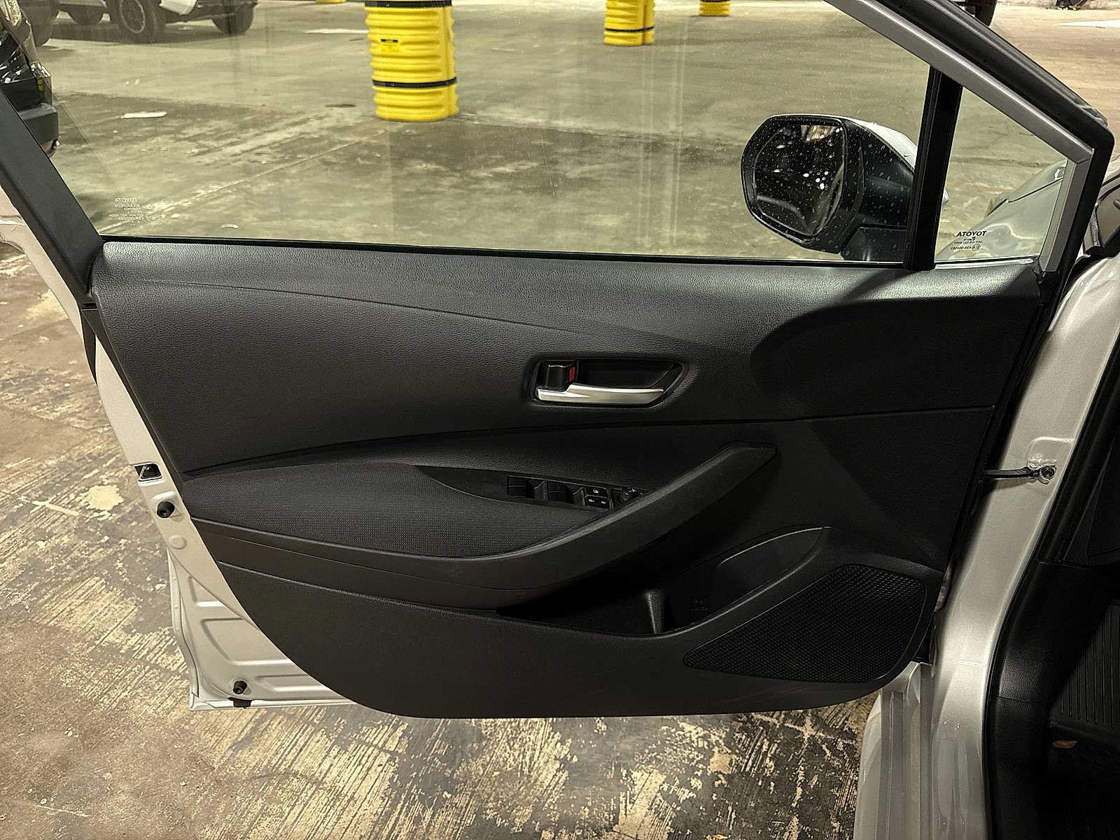 Certified 2021 Toyota Corolla LE FWD image 27