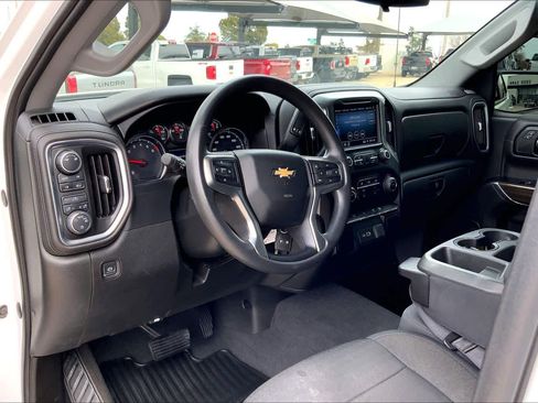 Used 2019 Chevrolet Silverado 1500 LT w/ Trailering Package image 17