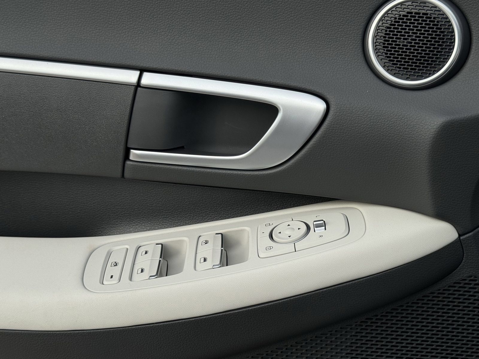 Certified 2026 Hyundai Sonata SE FWD image 22