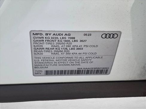 Used 2024 Audi Q8 e-tron Premium Plus w/ Premium Plus Package AWD/4WD image 15