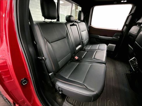 Certified 2021 Ford F150 Lariat w/ Equipment Group 502A High image 26