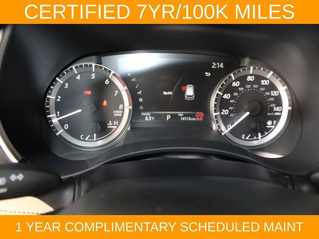 Used 2024 Toyota Highlander XLE AWD/4WD image 23