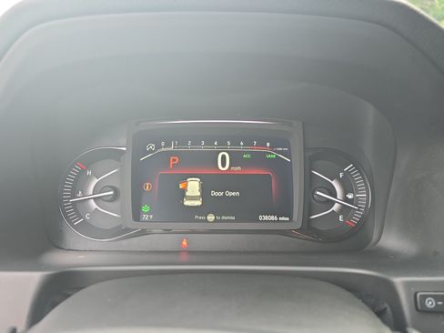 Used 2024 Honda Passport TrailSport image 18