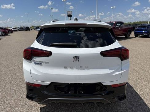 New 2026 Buick Encore GX Sport Touring image 7