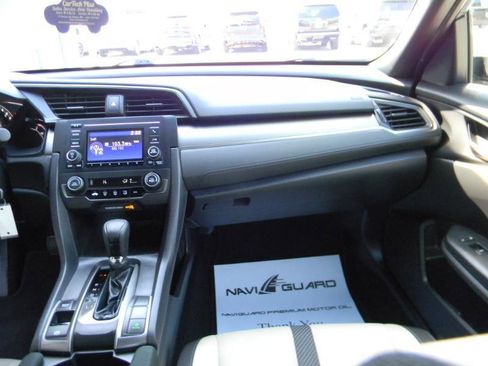 Used 2018 Honda Civic LX image 17