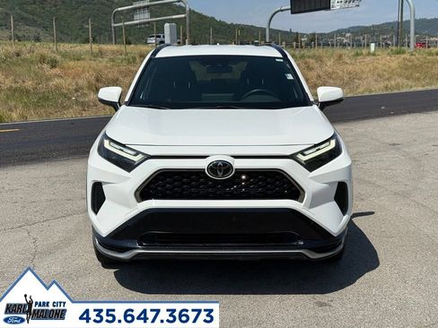 Used 2025 Toyota RAV4 SE AWD/4WD image 8