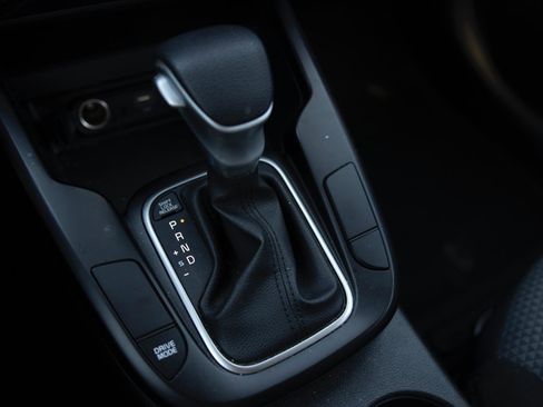 Used 2023 Kia Soul LX image 9