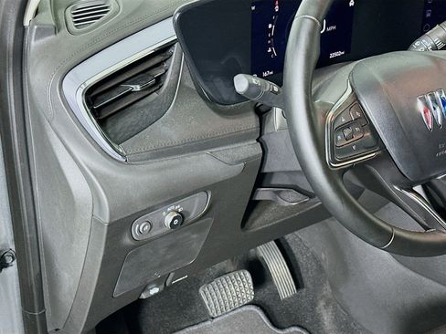 Used 2025 Buick Encore GX Preferred image 17