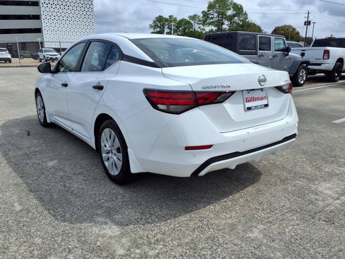 Used 2024 Nissan Sentra S FWD image 3