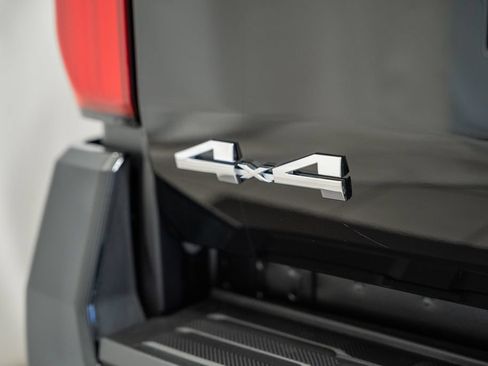 New 2026 Toyota Tacoma SR5 AWD/4WD image 7