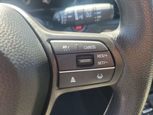 Used 2025 Honda CR-V EX image 23